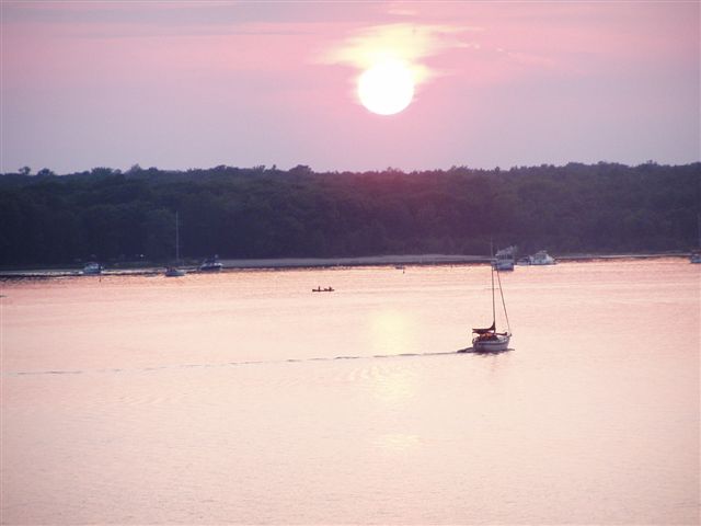 Photo: Sunset Over Kilcoursie Bay
Photographer: Randy Beaumont
File: JPEG 33 kB