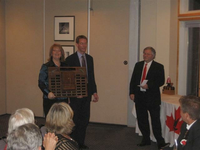 Photo: Heather Finally Sees Her Name on the Olmsted Trophy
Photographer: Derek Pugh