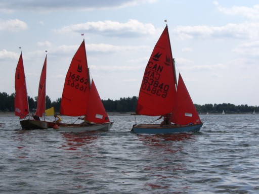 Photo: Rounding the Mark
Photographer: Martin Walker