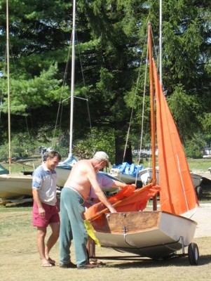 Photo: John McCulloch Helps Mike and Greg Pistol Rig Yoda
Photographer: Stephen Steel