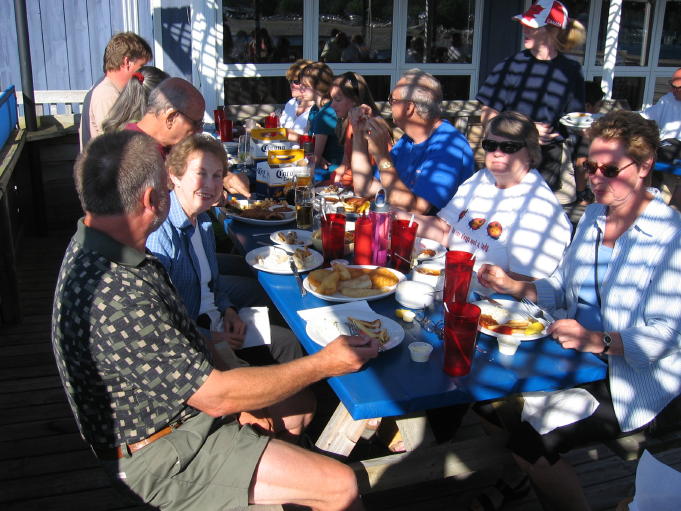 Photo: Dinner at Henry's Fish House
Photographer: John McCulloch