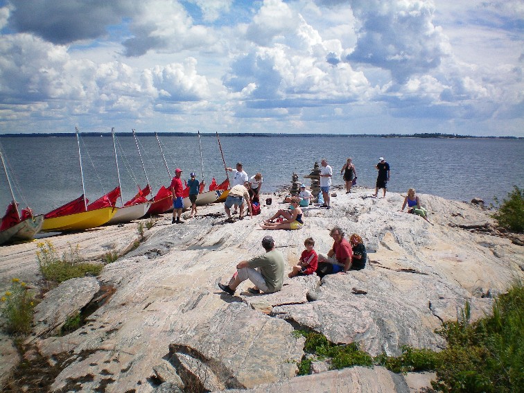 Photo: A Picnic Lunch at The Pancakes
Photographer: Aleid Brendeke