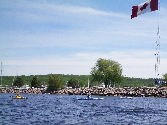 Photo: Kayaking in Midland Bay
Photographer: Aleid Brendeke