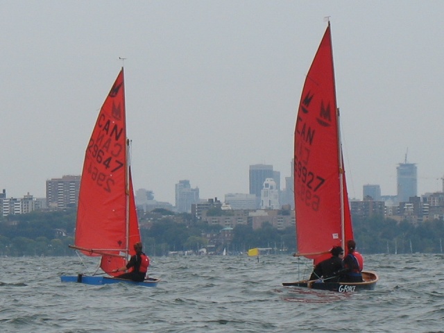 Photo: Mat and Terry Stay on Starboard Tack