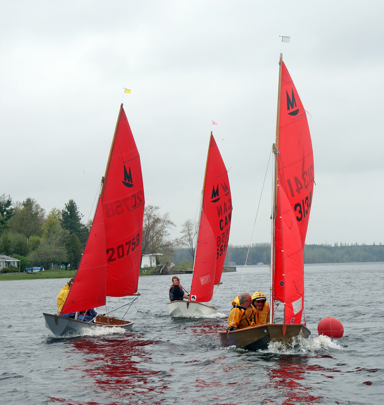 Photo: A Tight Race at the Windward Mark