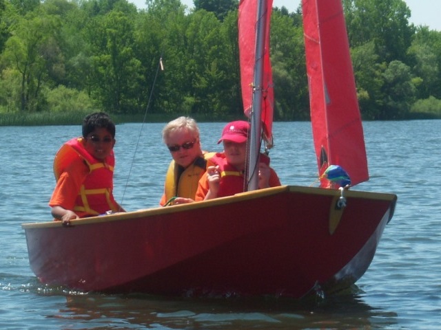 Photo: Steve Relaxes While his Pupils Sail