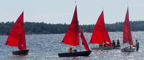 Photo: Getting ready for the 2-o-clock race during Killbear Week 2006
Photographer: Randy Beaumont